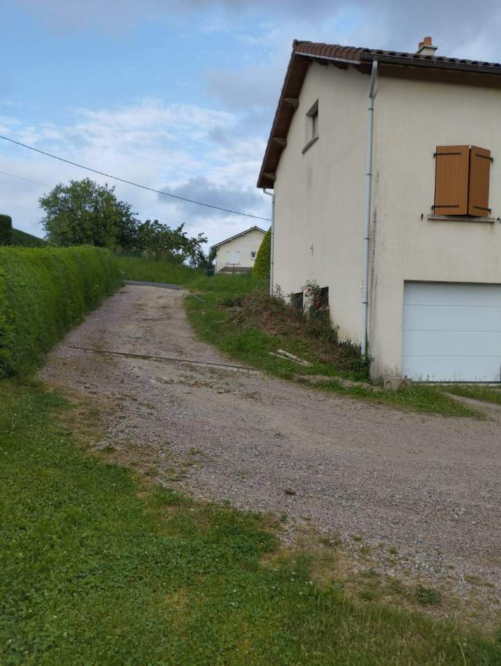 Pelle pour travaux de terrassement Chabreloche